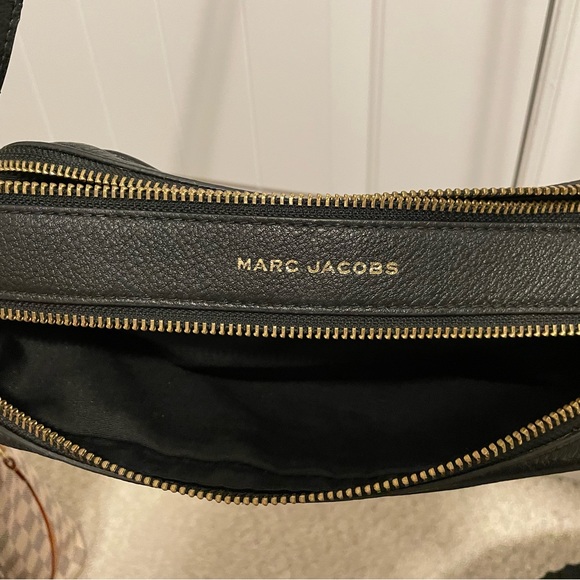 Marc Jacobs The Softshot Crossbody - Picture 4 of 5